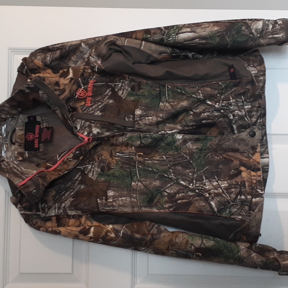 Ladies Game Winner Camo Jacket